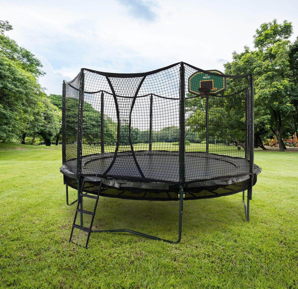 alleyoop doublebounce trampoline in the grass