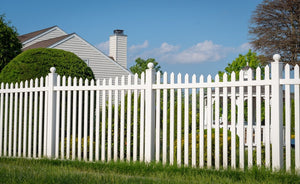Composite vs Vinyl Fencing - Key Differences
