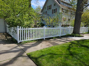 How to Prepare Your Yard for Fence Installation in Chicago This Summer
