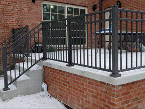 Aluminum Rail Fence in Chicagoland