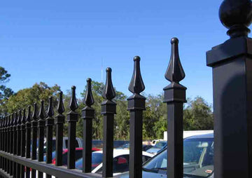 Black-3-Rail-Victoria.jpg