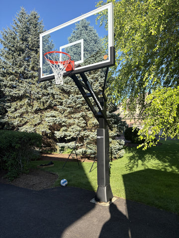 PROview 660 basketball hoop installed by Fenceworks in Lake Bluff, IL