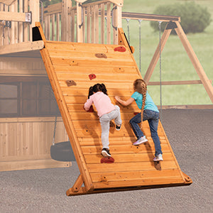 Rock Wall Treehouse XL (7' Deck)